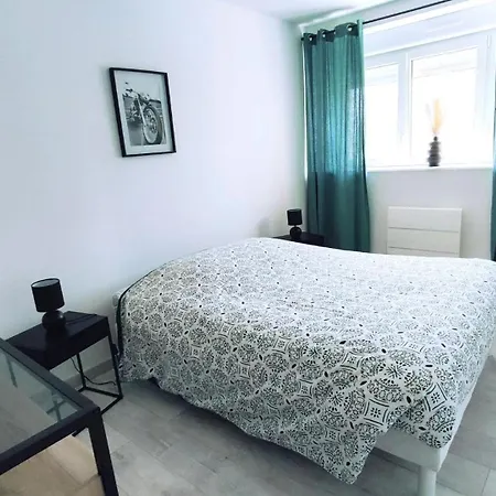 Le Temple בית נופש Damouzy