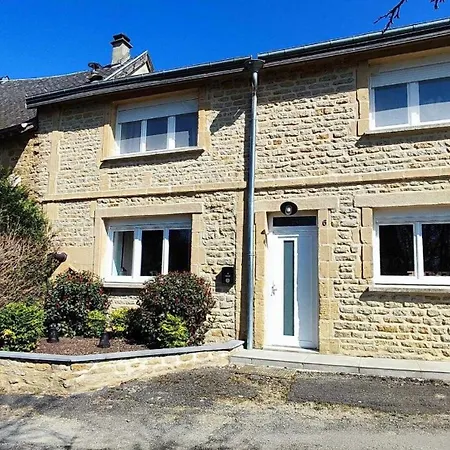 Le Temple בית נופש Damouzy